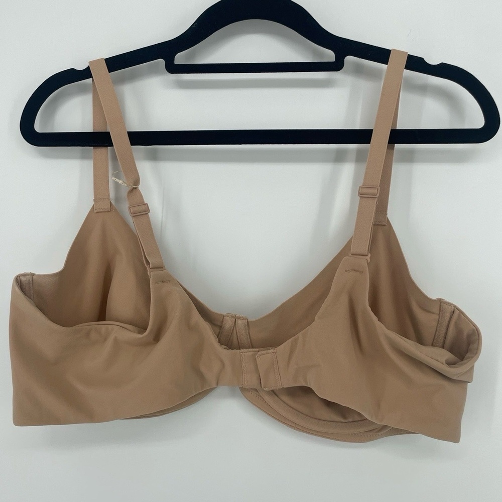 SKIMS Fits Everybody Unlined Demi Bra‎ Clay Size 44B NWT Underwire Nude - Picture 5 of 5